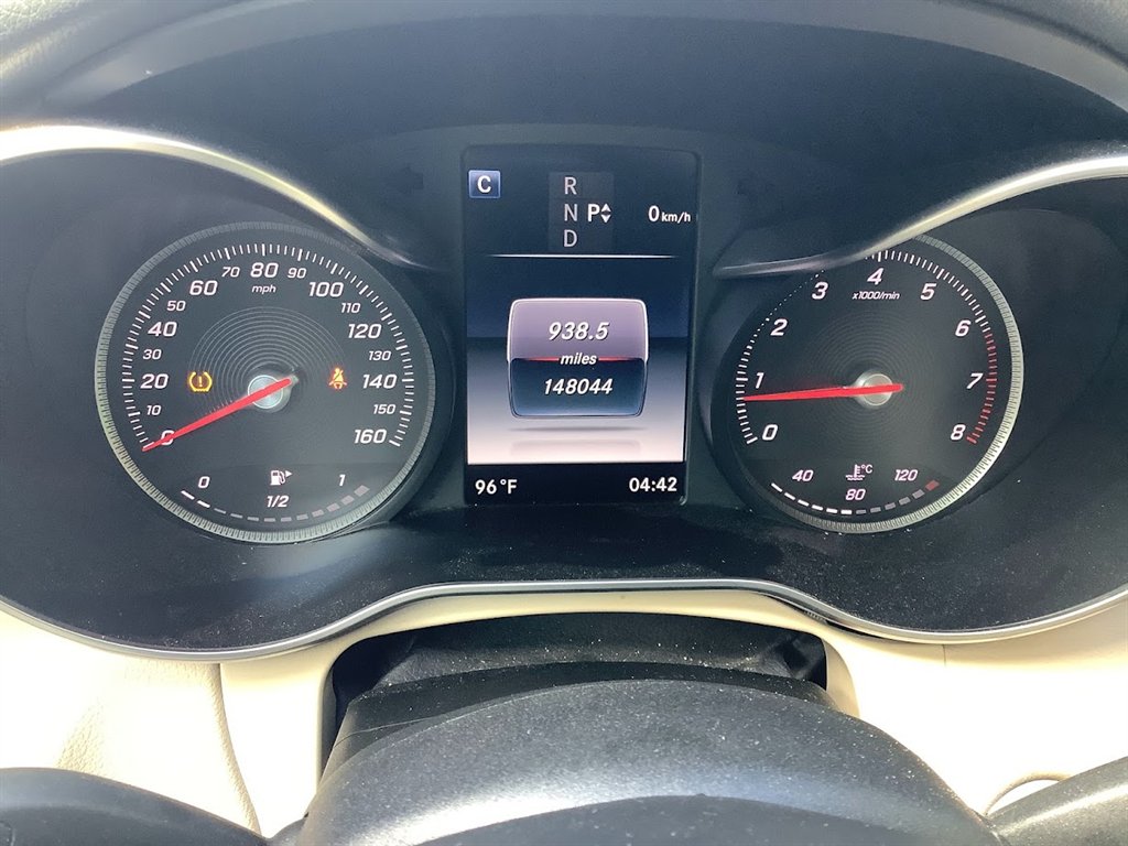 2017 Mercedes Benz C 300 photo 26
