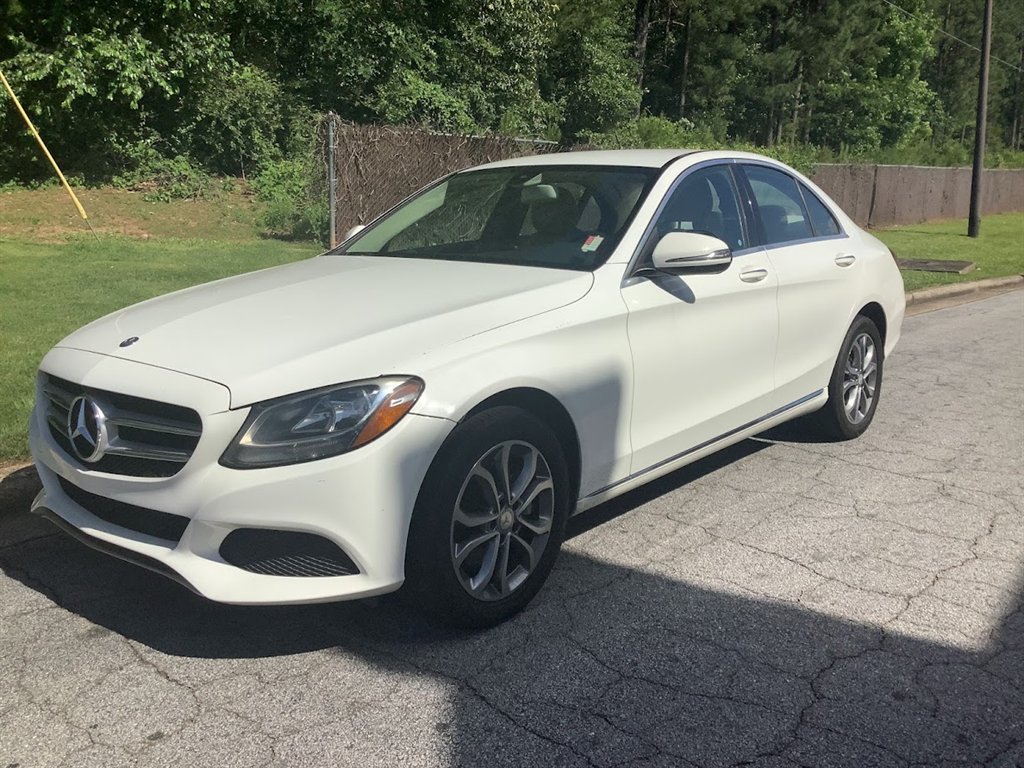 2017 Mercedes Benz C 300 photo 11