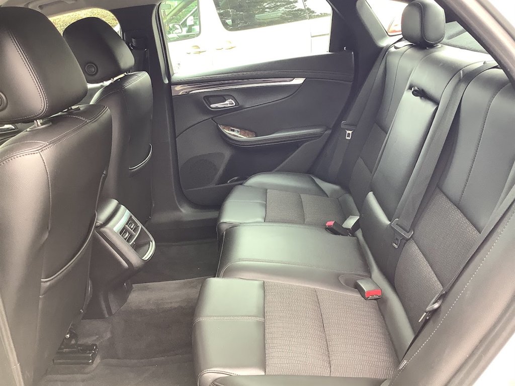 2015 Chevrolet Impala 2LT - Photo 15